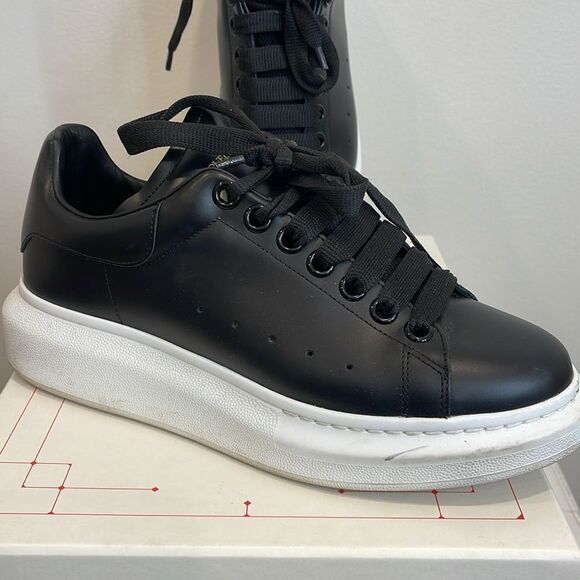 Black & White Alexander McQueen Oversized Sneaker size 39 - Picture 1 of 9